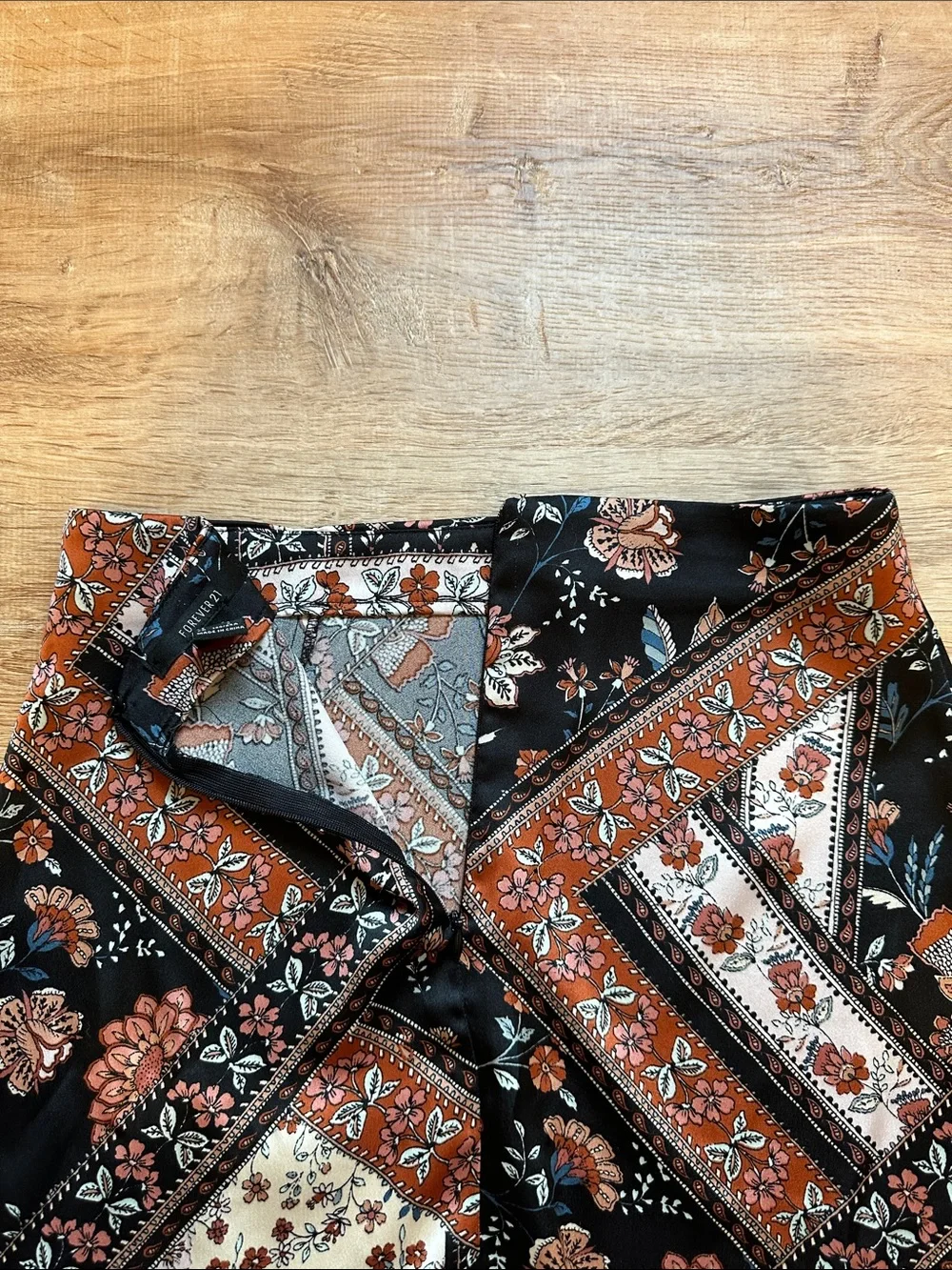 Forever 21 Black Floral Bandana Print Mini Skirt